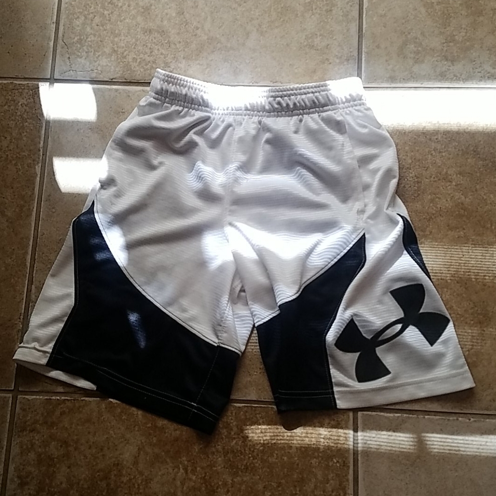 Under Armour boys athletic shorts